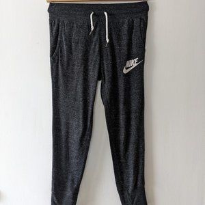 Nike Sportswear gray jogger pants size XS